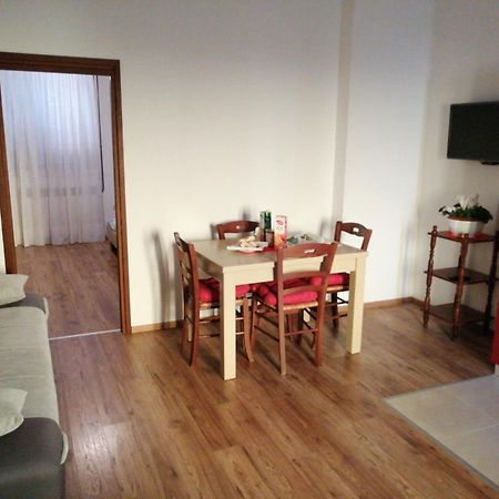 דירות פורץ Apartman Aurora מראה חיצוני תמונה