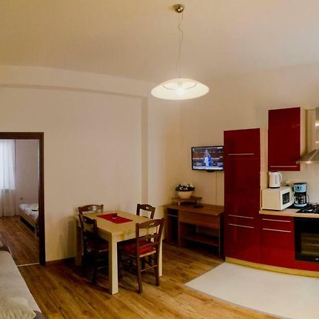 דירות פורץ Apartman Aurora מראה חיצוני תמונה
